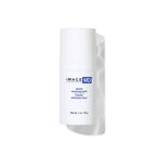 Eine weiße Flasche des Image Skincare - IMAGE MD sanften Reinigungsbalsams mit blauer und schwarzer Schrift auf dem Etikett steht aufrecht vor einem schlichten weißen Hintergrund.