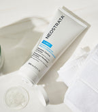 NeoStrata Enlighten - Mandelic Clarifying Cleanser 
