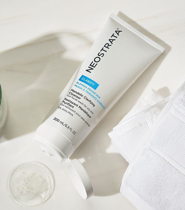 NeoStrata Enlighten - Mandelic Clarifying Cleanser 
